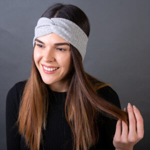 Trak s kitkami - pletivo siva